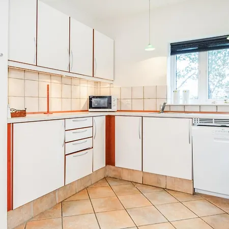 Gorgeous Home In Blavand With Wifi * Blavand