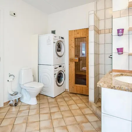 Holiday home Gorgeous Home In Blavand With Wifi *